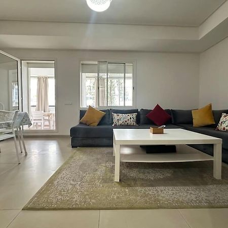 Appartement Mirabelle Бузника Екстериор снимка